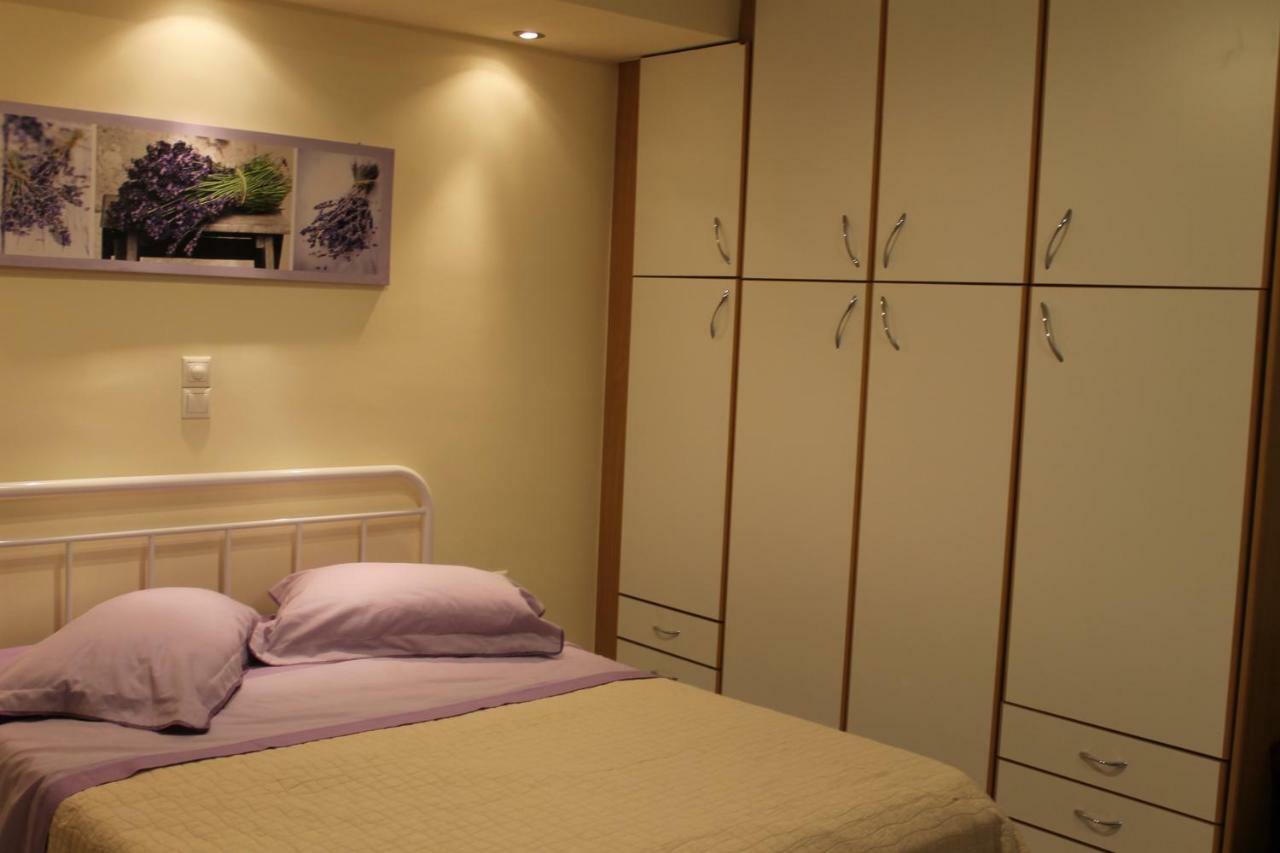 Cozy Studio Apartment In Pireus エクステリア 写真