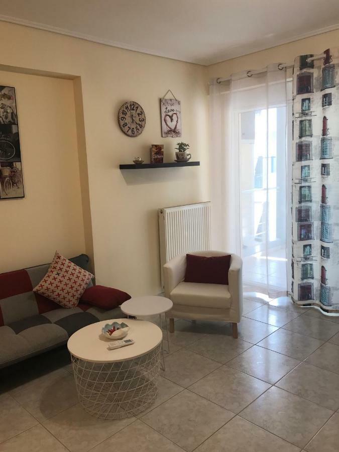 Cozy Studio Apartment In Pireus エクステリア 写真